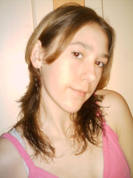 sa c mma ni toucher pas svp l est précieuse!!!!